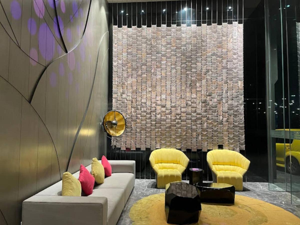 Tropicana The Residence Klcc Serviced Suites Kuala Lumpur Bagian luar foto